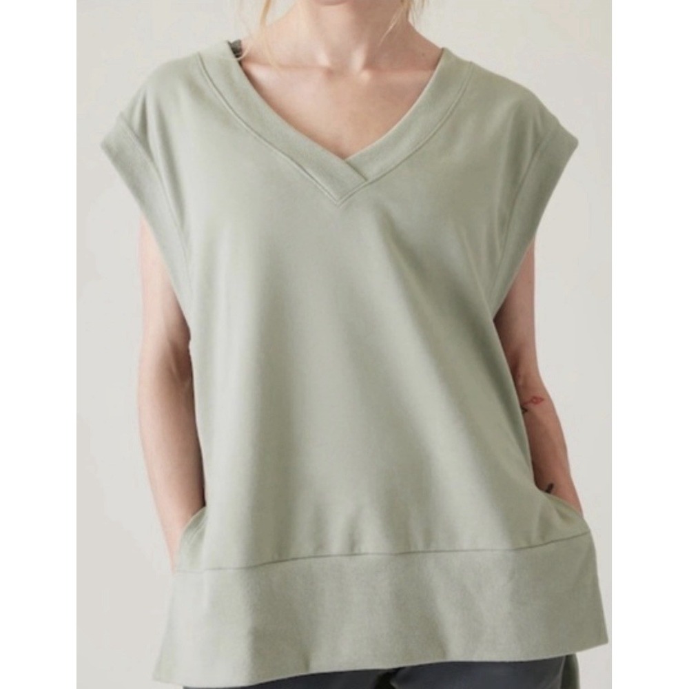 NWT Athleta Plus Sz 2x Green Retro Terry V Neck Sweatshirt